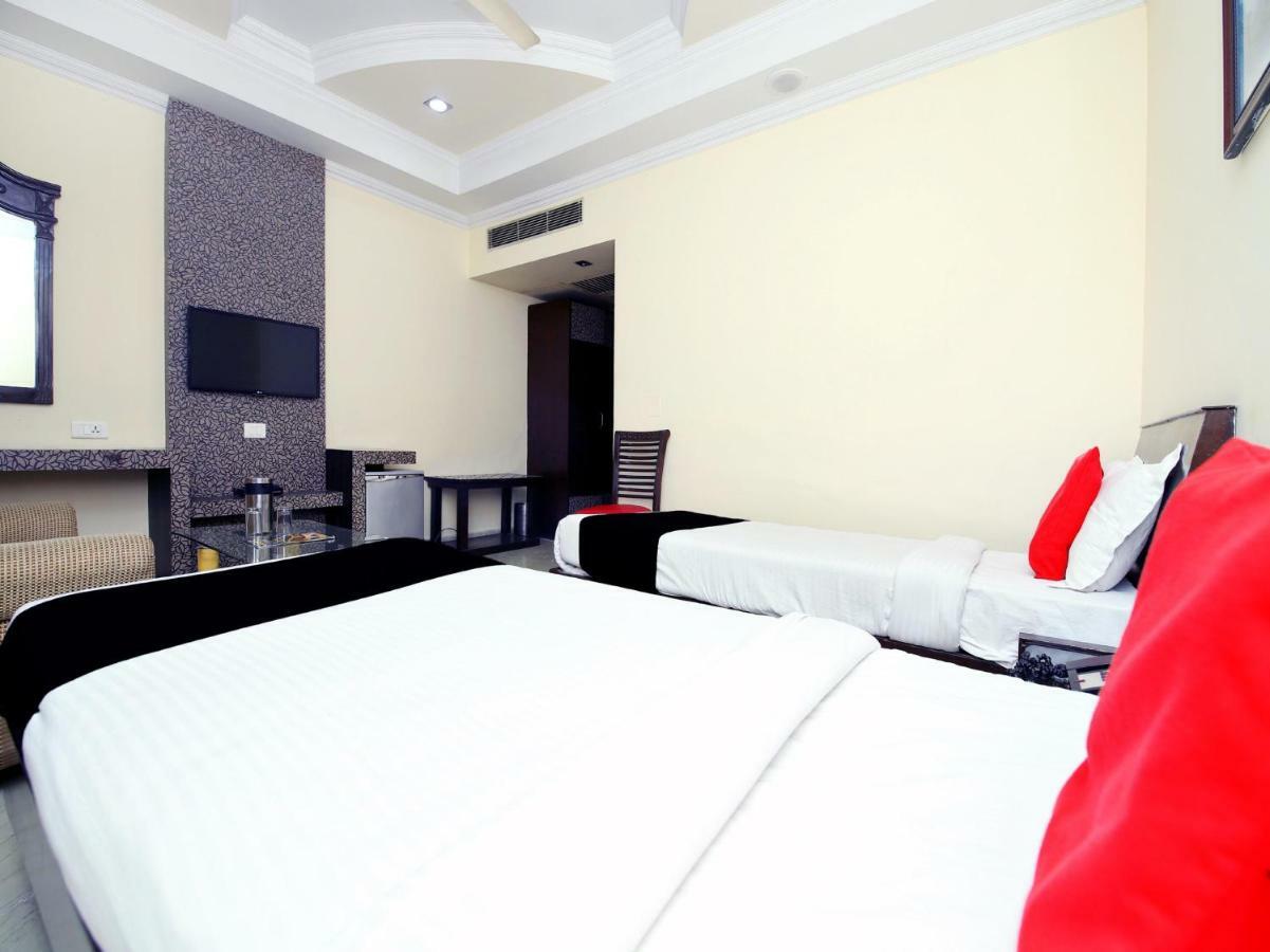 Hotel Sanjog International Амритсар Экстерьер фото