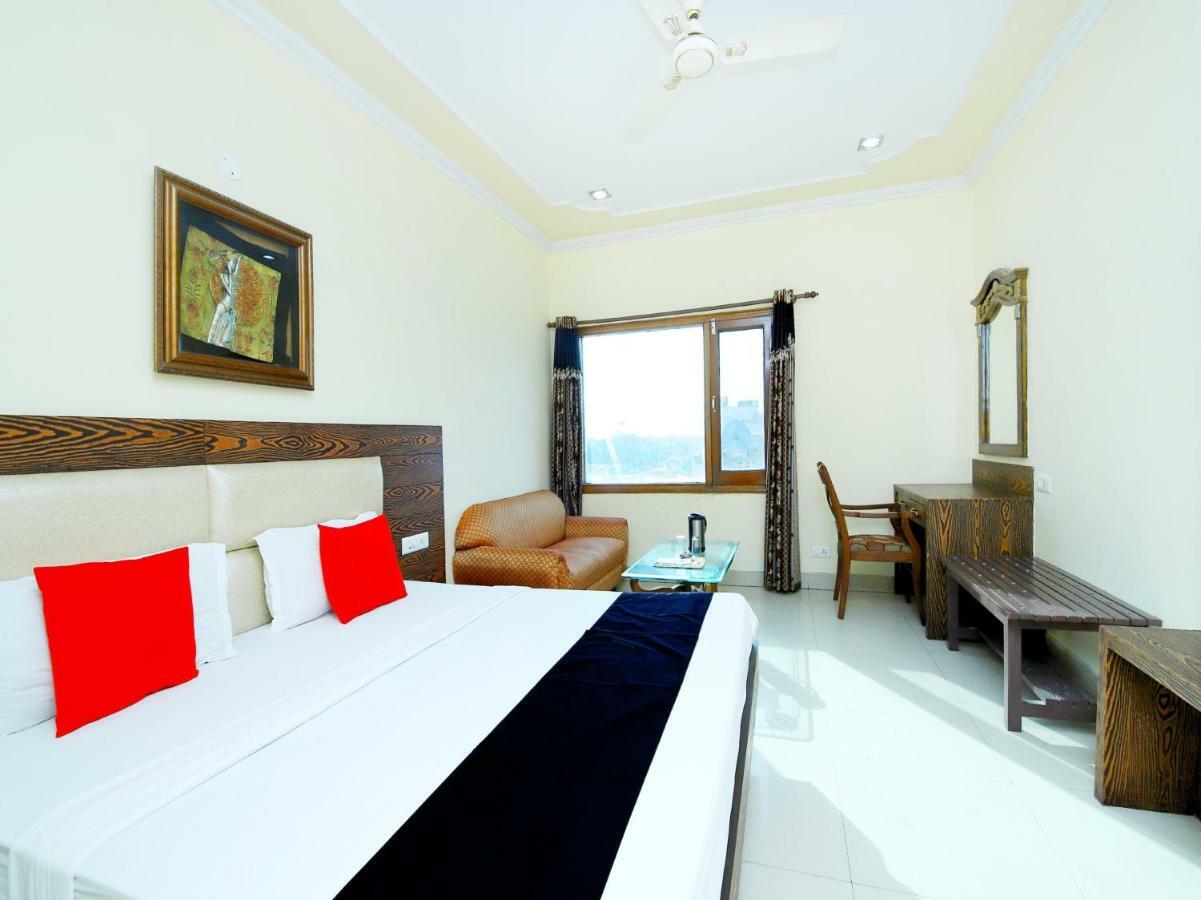 Hotel Sanjog International Амритсар Экстерьер фото