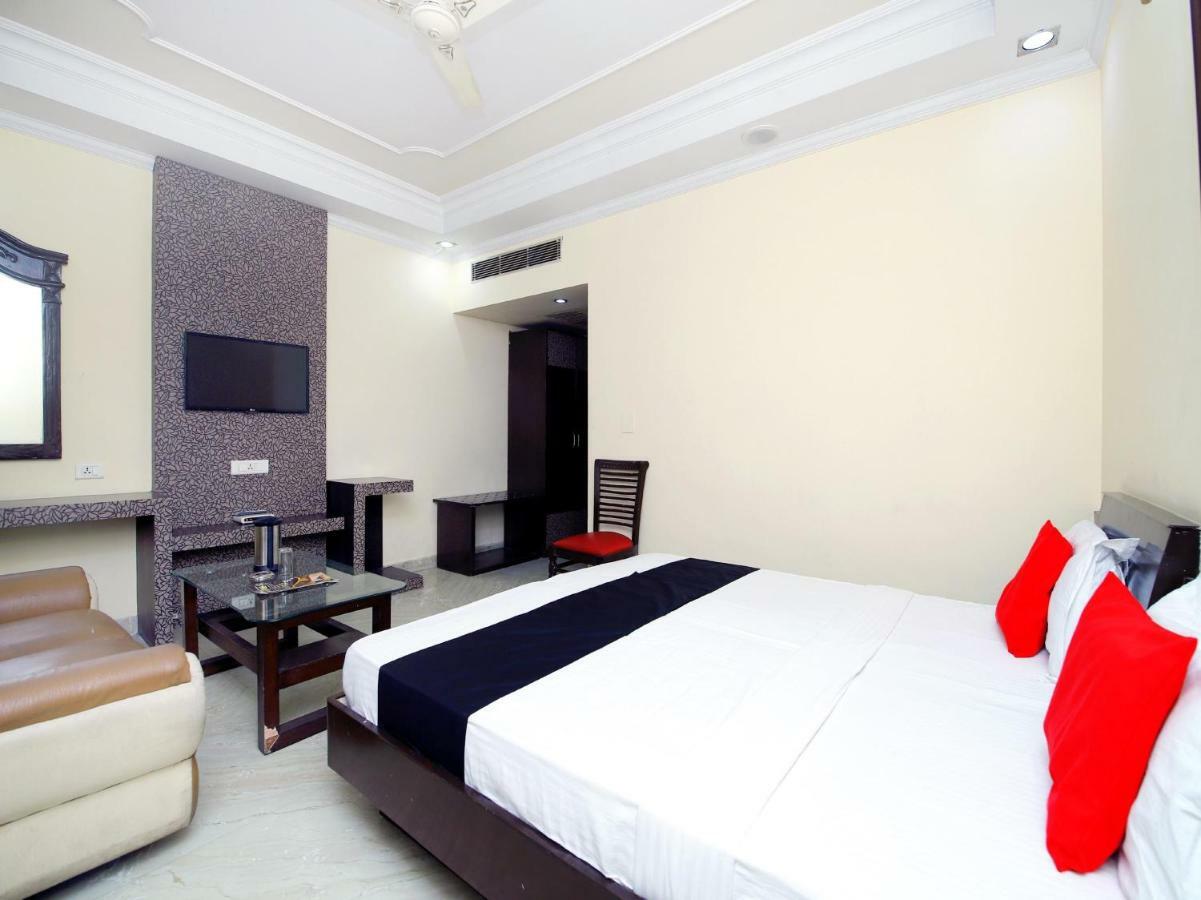 Hotel Sanjog International Амритсар Экстерьер фото